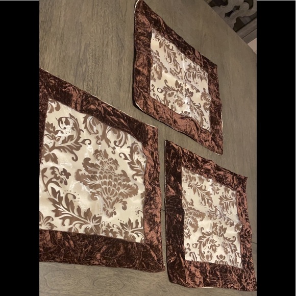 Four Piece Accent Table Cover / Runner Gold Brown Square Holiday Eid Decor NEW - Picture 4 of 10